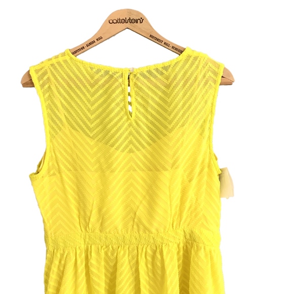 NWT J. Crew Yellow Zig-Zag Print Chiffon Dress - Picture 3 of 7